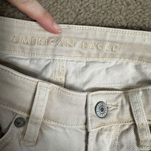 American Eagle Mom Jeans Womens Size 0 Light Beige Straight Leg High Rise Denim - Picture 9 of 12
